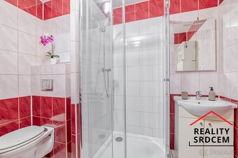 Pronájem bytu 2+1 s lodžií i balkonem, 60 m2, Žižkova, Karvi - 4