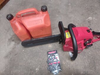 Motorová pila HECHT - 4