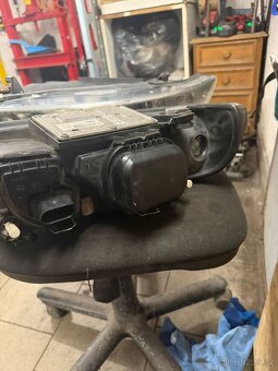 Xenony/světlomety Audi A4 B5 - 4