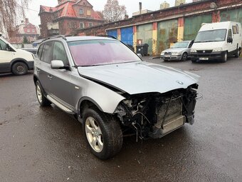 Bmw x3 e83 facelift 2.0d 110kw Silbergrau na díly - 4