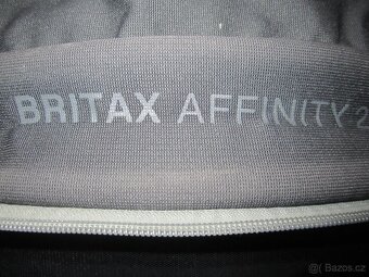 Skládací dětský kočárek - 4