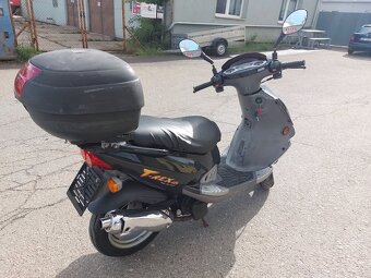 2000 PGO T-REX 125 ccm - 4