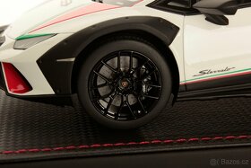 Lamborghini Huracán Sterrato | MR Collection 1/18 - 4
