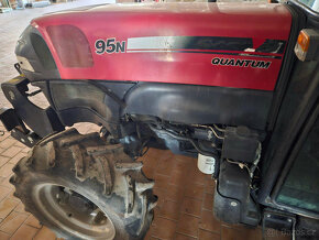Traktor Case Quantum 95N - 4