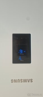 Prodám No Frost lednici Samsung lednicka - 4
