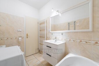 Prodej bytu, 81 m2, ulice B. Smetany, České Budějovice - 4