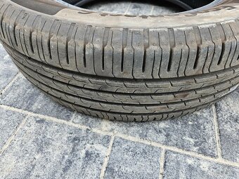 CONTINENTAL 215/65 R17 - 4