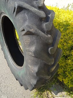 Zetor 25 pneu 11,25-24 - 4