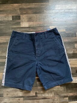 Chlapecké kraťasy Tommy Hilfiger vel. W30 - 4