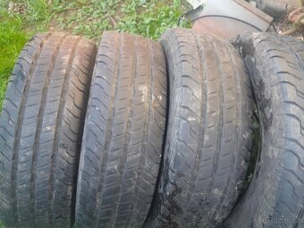 Letni pneu 225/75 R16c 118/116 - 4