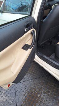 Alfa romeo 147 jtd - 4