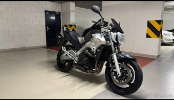 Suzuki GSR 600 - 4
