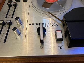 magnetofon Tesla 100 - 4