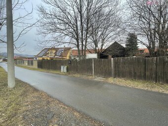 Prodej rodinného domu s pozemky o výměře 861 m2 ve Straníku - 4