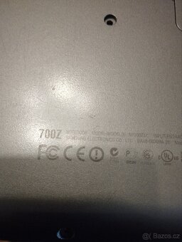Samsung 700 Z - 4