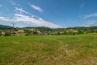 Stavební pozemek 3558 m² v Jasenné u Zlína. - 4