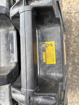 Prodám prázdné kufry na Dewalt - 4