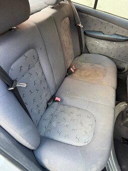 Prodam sedacky polosporty komplet Skoda Fabia GT - 4