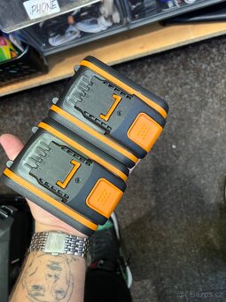 AKU vrtačka Worx Nitro WX352 20V-kufr, 2x baterie,nabíječka - 4