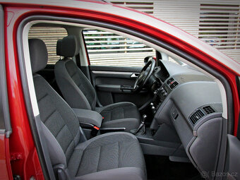 HEZKÝ VW TOURAN 2.0TDI - 103 KW - 4