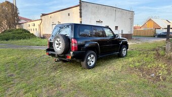 Nissan patrol y61 GU4 3.0di 118 kw manual - 4