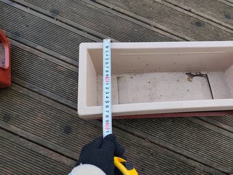 Truhlík květináč kvalitní - 4