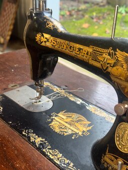 Šicí stroj Singer - 4