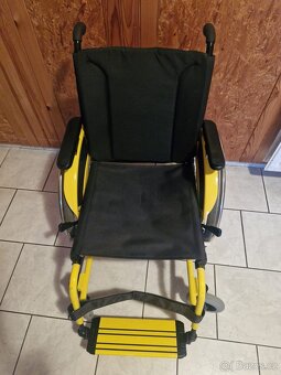 Mechanický invalidní vozík odlehčený - 4