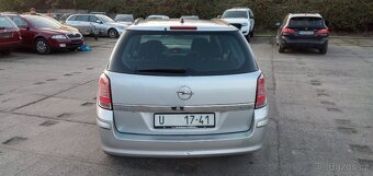 Opel Astra caravan 1,3CDTI 2008 1.majitel klima - 4