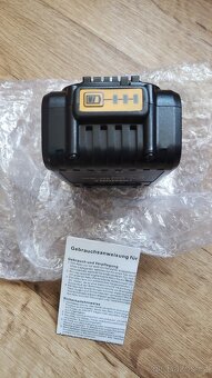 Baterie Pro Nářadí Dewalt 4,0Ah Li-Ion - 4