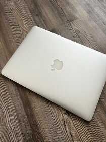 Apple Macbook Air Top stav - 4