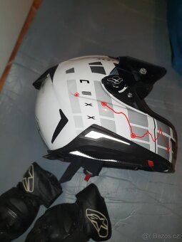 Helma na motorku NEXX XR2 - bílá barva + rukavice - 4