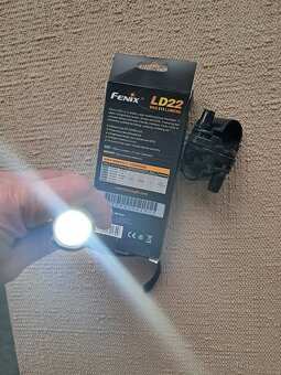 svítilna fenix včetně držáku na kolo - 4