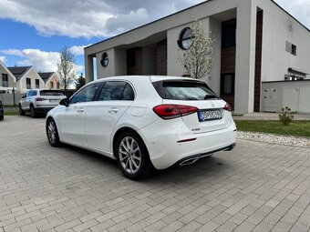 Mercedes-Benz A 180 - 4