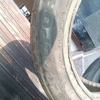 225/50 r17 - 4