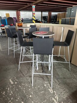 Zasedací stoly s židlemi, různé druhy a velikosti - 4