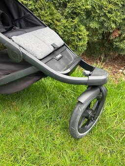 Nabízím kočárek Thule Urban Glide 2 s hlubokou korbičkou - 4