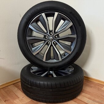 RENAULT KOLEOS 5x114,3 R19 ET40+LETNÍ 225/55R19 6mm - 4