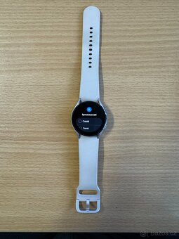 Chytré hodinky Samsung Galaxy Watch 4 40mm růžovo-zlaté - 4