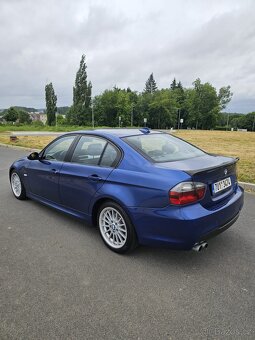 BMW E90 325d - 4