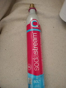 NOVÝ sodastream Terra, bombička CO2 a láhev - 4