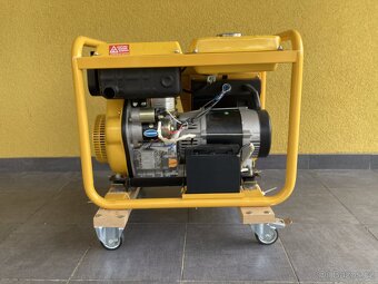 Elektrocentrála třífázová, naftová Rotek - 4