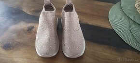 Dívčí letní tenisky CCC vel.34 - 4