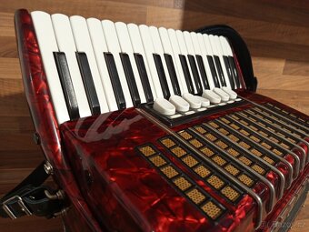 Akordeon (harmonika, heligonka) Kebrdle - 4