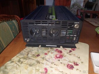 měnič napětí z 24V DC na 230V AC 3000W sinus - 4