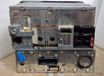 Mercedes Comand pro W220 - 4