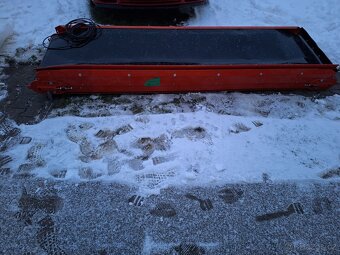 Pásový dopravník - 4