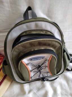 Zvlhcovac vzduchu a batohy - 4