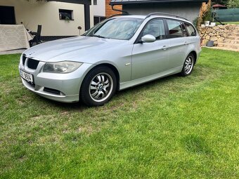 BMW 318 D, model E91, rok 2007 - 4