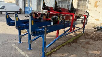 Podávaci stoly pro štípací automaty - 4